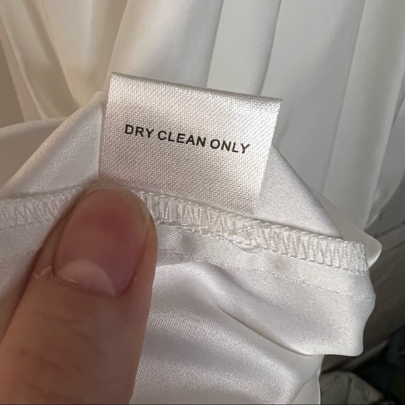 Revolve Central Park West L.A. Cold Shoulder Blouse White Size Small NWT - Picture 12 of 13